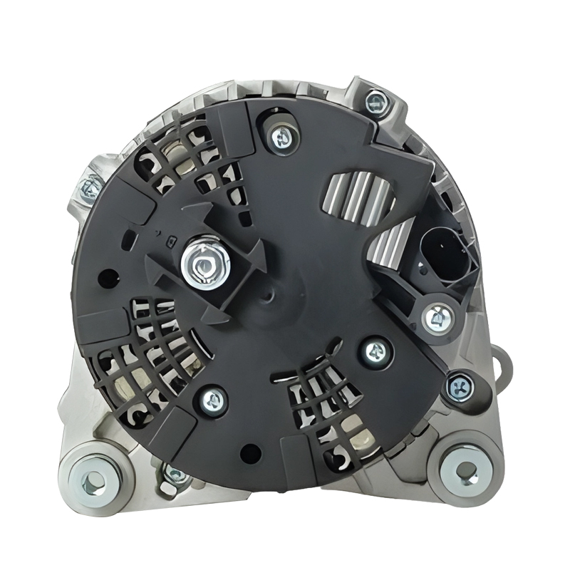 12V 150A 0125711081/115901 malartach gluaisteán Bosch le haghaidh AUDI A4/A5/Q5-2.0L TDi